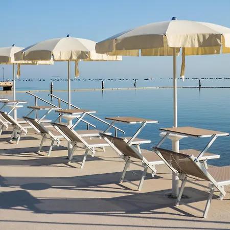 Mirta - San Simon Hotel 4*