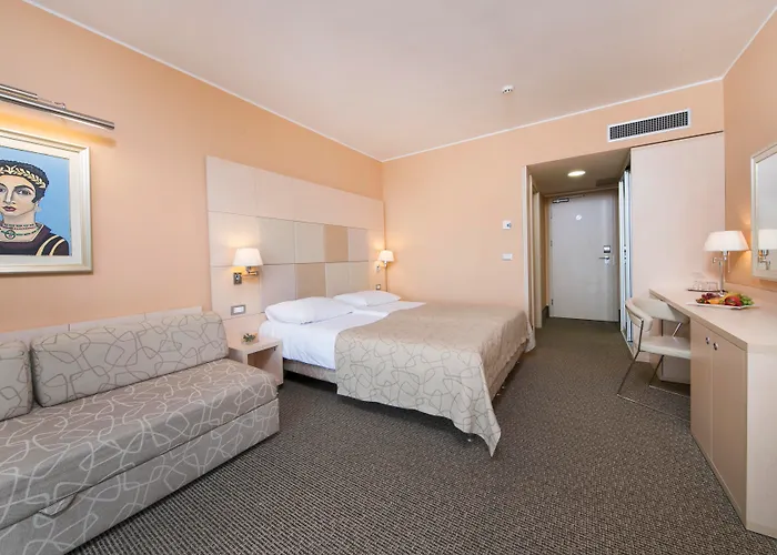 Mirta - San Simon Hotel Jagodje